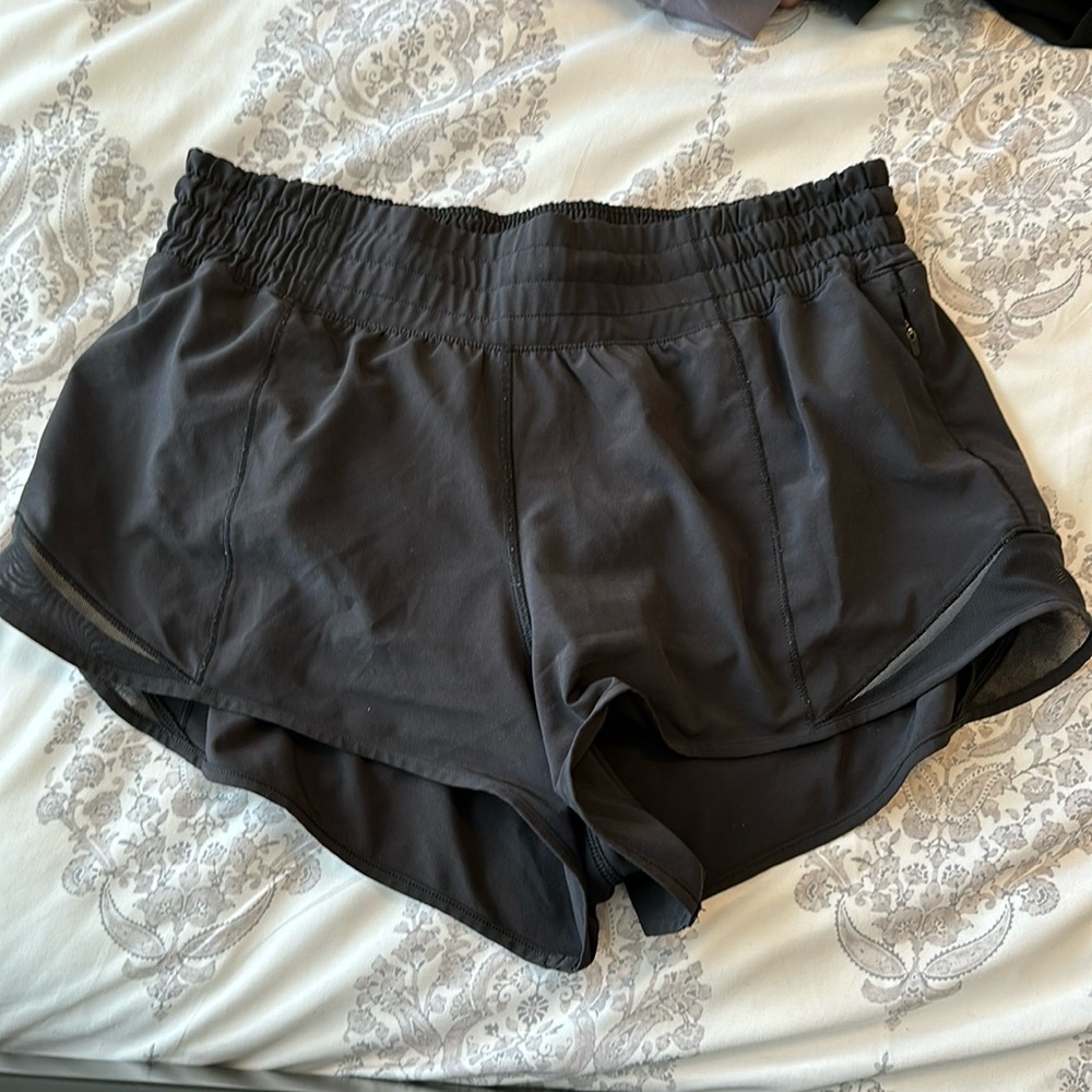 Lululemon hotty hot high waisted black size 6